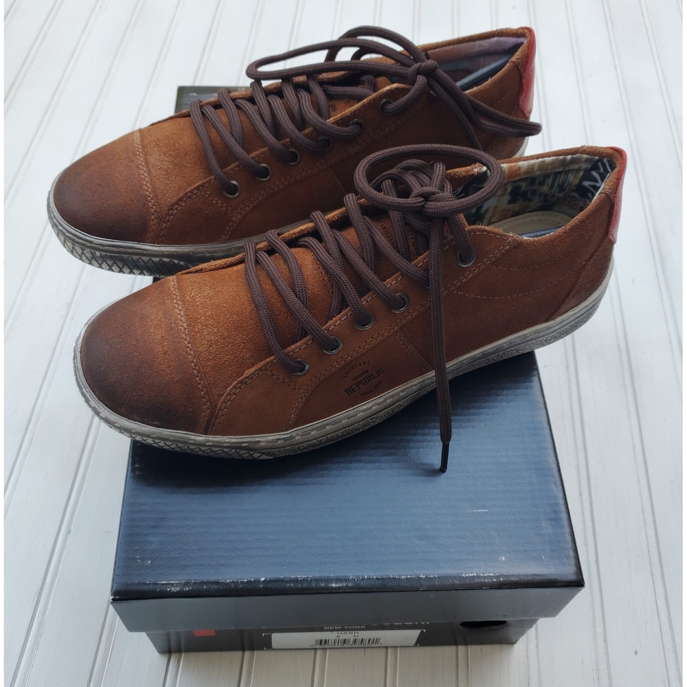 Sandro Moscoloni Hash Mens 8 D Brown Suede Burnished Toe Low Top Sneakers Preppy